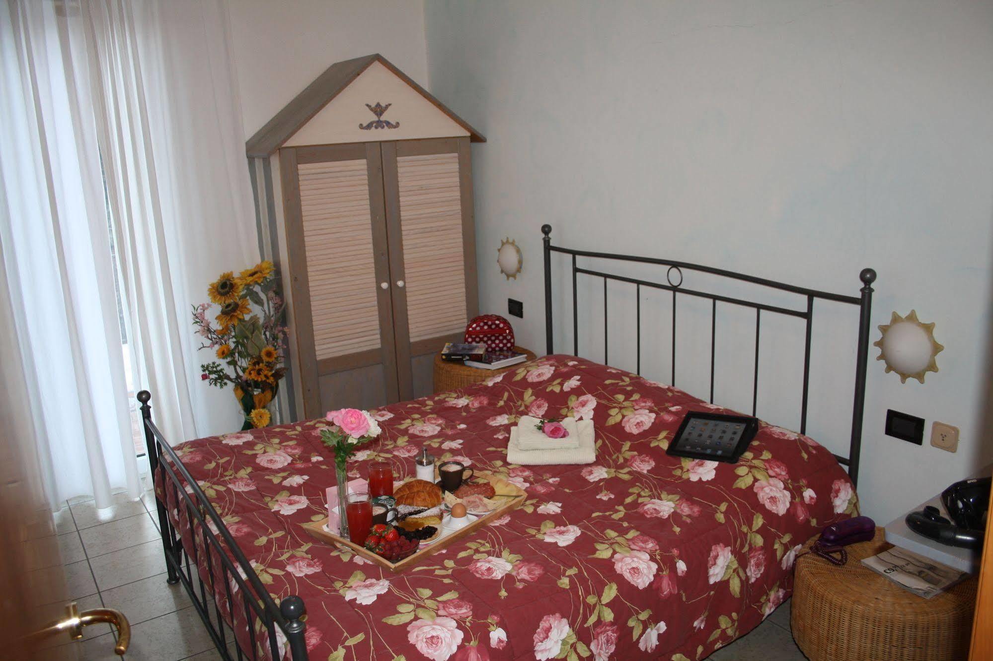 Villa Grazia Rimini Kültér fotó
